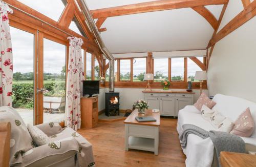 Ledbury House | Little Acorn Cottage