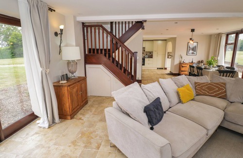 Harvington Cottage | Little Acre