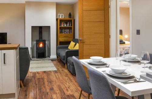 Ryther House | Little Acres Cottage