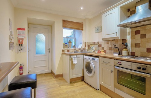 Lochwinnoch Cottage | Little Arches - S4665