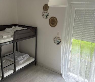 Pleine-Fougeres House | Little baie