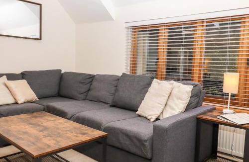 Chiddingstone Hoath House | Little Batts