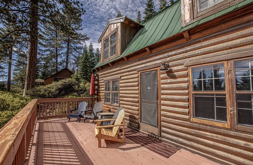 Tahoe Vista House | Little Bear Cabin by Hauserman Rentals