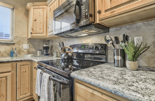 Colorado Springs House | Little Bear
