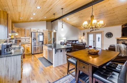 Maggie Valley House | Little Bear