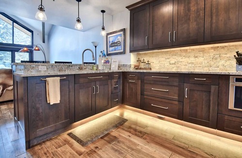 Deer Valley House | Little Belle Luxury ~ Walk to Lifts & Stein Eriksen