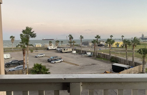 North Beach Condo | Little bit of Paradise