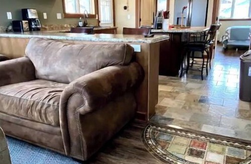 Fort Benton House | Little Blue Cabin