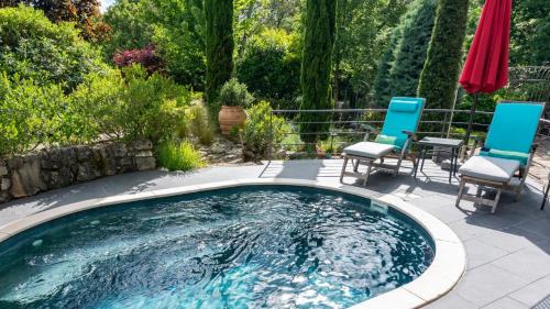 Sveti Ivan Dobrinjski Villa | Little blue House by Villas Guide