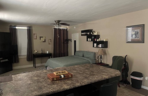 Boonville Apartment | Little Boonville Apartment