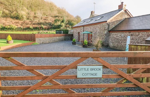 Llanddowror Cottage | Little Brook Cottage