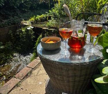 Great Leighs House | Little Brook Retreat