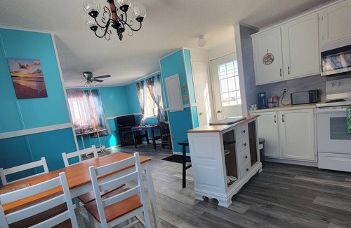 Beaubassin East Cottage | Little Cape cottage (Petit-cap) year round availability, 5min beach