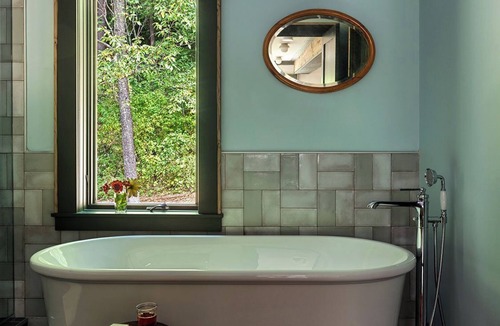 Hillsdale Hotel | Little Cat Lodge