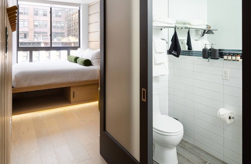 Midtown East Hotel | Little Charlie Hotel