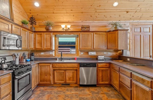 Greer Cabin | Little Colorado Lodge (Cabin 175)
