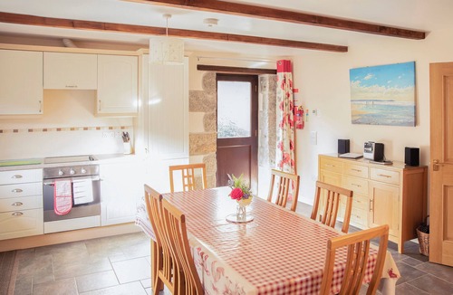 Helston Cottage | Little Content Farm Cottage