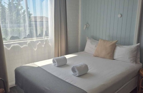 Coogee Hotel | Little Coogee Hotel