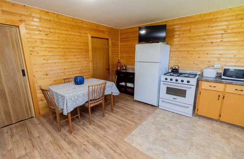 Terra Nova Cottage | Little Cottage - Couples or small family