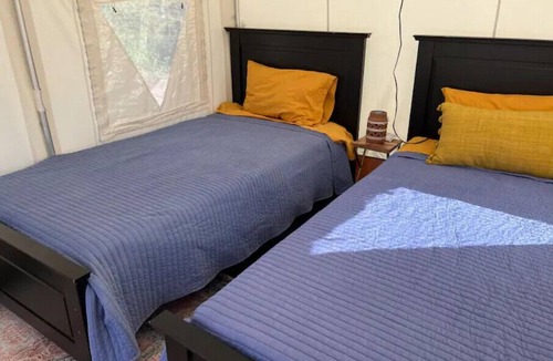 Lorena RV Rental | Little Dipper One-Starlite Glampground