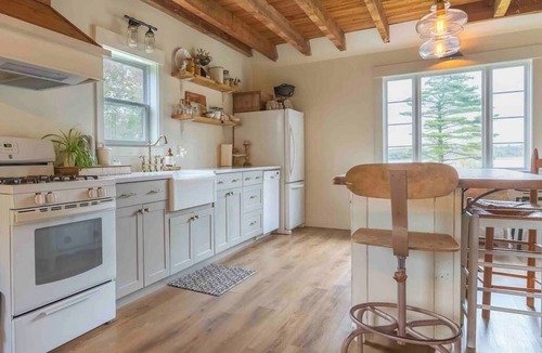 Pictou County House | Little Dutch House - 100 Yr Old Restored Farmhouse