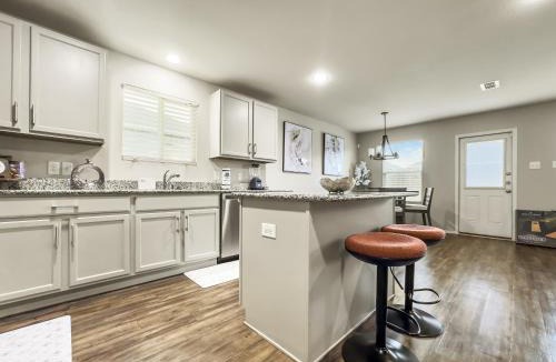 Little Elm House | Little Elm Getaway