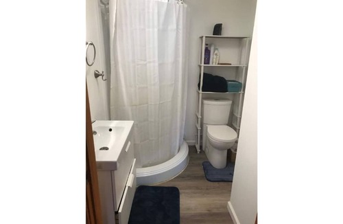 Berrien Springs Apartment | Little Farm Lakeview Studio