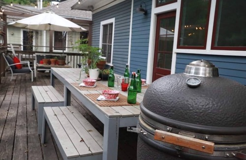 Candler Park House | Little Five Land - Steps from L5Ps & Hot Tub