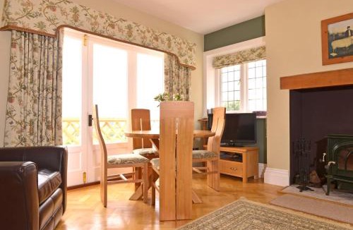 East Dean and Friston House | Little Friston Lodge