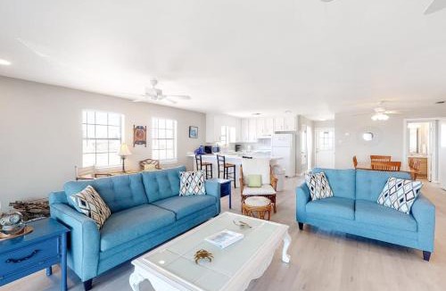 Silver Cay House | Little Grand Hotel