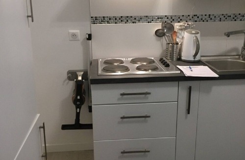 Labouheyre Cottage | LITTLE GREEN HOUSE