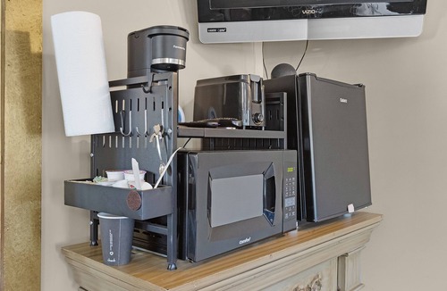 West Haven Apartment | Little Guest Suite