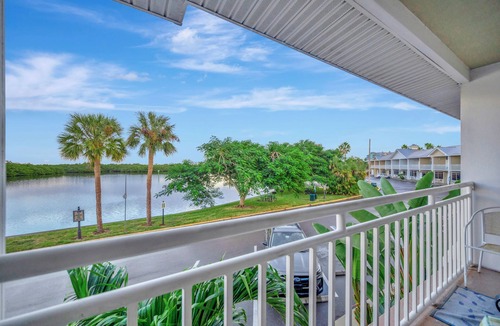 Ruskin Apartment | Little Harbor