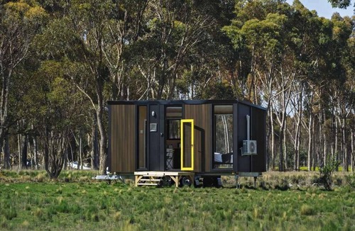 Balliang House | Little Haven Cottage 1 by Tiny Away