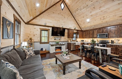 Rising Fawn House | Little Heaven at Cloudland!