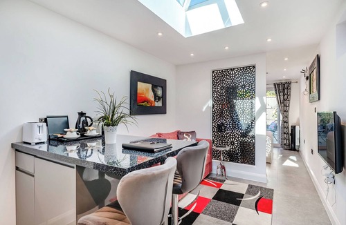 Christchurch Cottage | Little Heron - UK40928