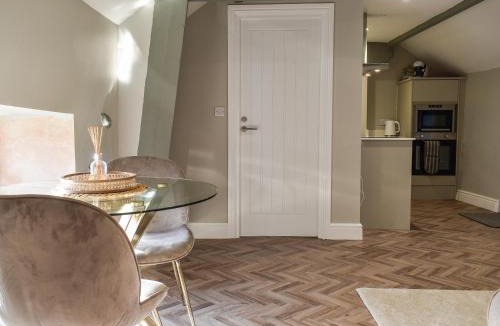 Dronfield House | Little Hive-Uk39430