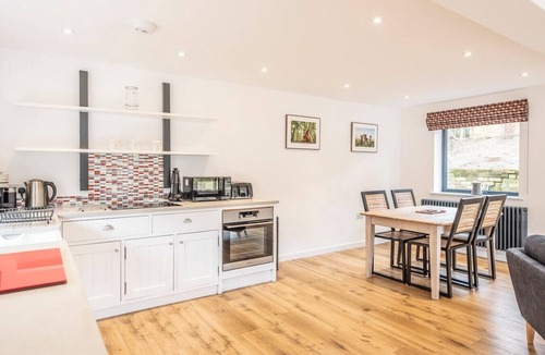 Saxmundham House | Little Honey Pot, Benhall