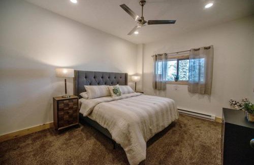 Lead Ski Chalet | Little Hope Chalet at Terry Peak Ski Resort