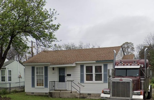 Northwest Los Angeles Heights House | Little house 6 mins from Downtown San Antonio