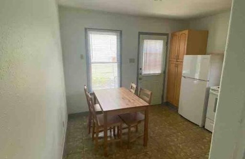 Northwest Los Angeles Heights Apartment | Little House 6 minutes from downtown
