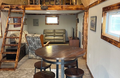 Lake of the Ozarks Cabin | Little House, Big Lake, Endless Fun