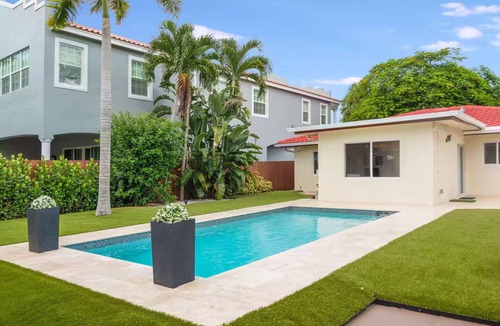 Tarpon River House | Little House By the River