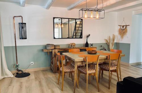 Neant-sur-Yvel House | little house