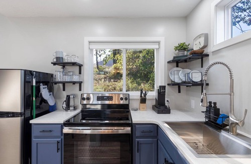 Ozark Apartment | Little House in the Big Woods