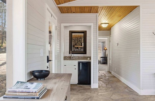 Lowell Cabin | Little House on Hickory