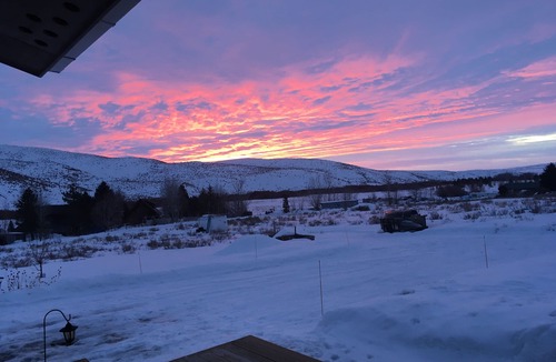 Camas County House | Little house on the prairie