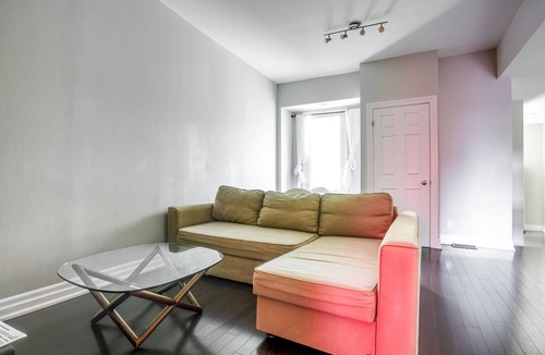 Palmerston - Little Italy Apartment | Little Italy Modern Masterpiece