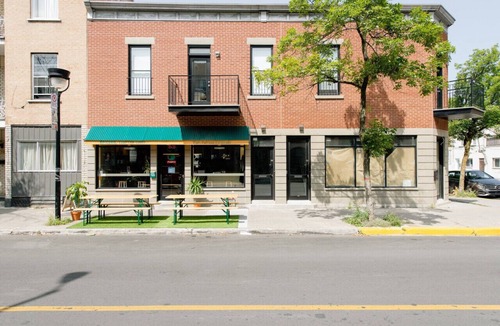 Little Italy Apartment | Little Italy - Montreal Contemporary Apartment