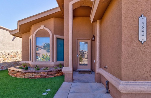 Biggs Field House | Little Jewel in the Desert - minimum two nights stay required